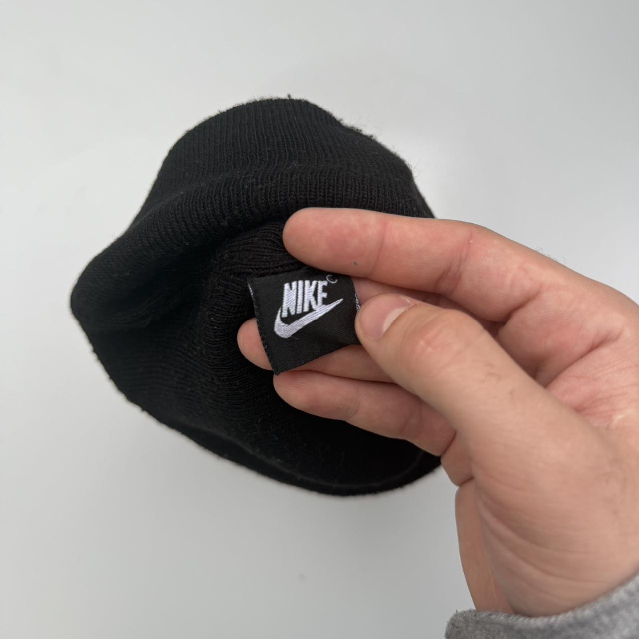 Nike 2000s vintage skateboarding embroidered logo beanie hat