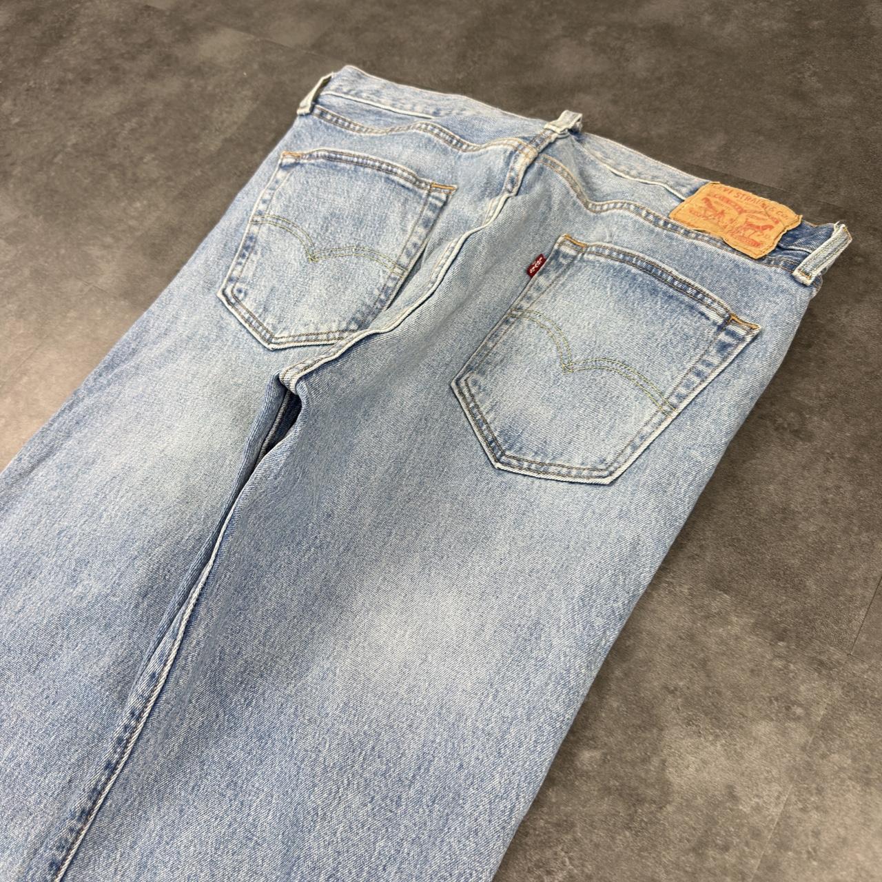 Levi’s 501 straight relaxed fit baggy jeans