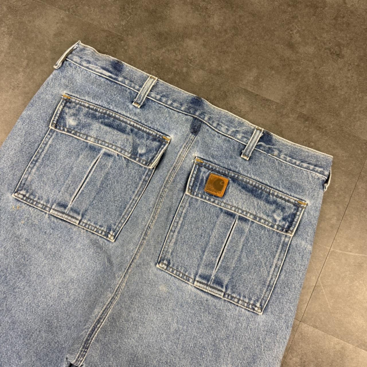Carhartt 2000s dungaree workwear comfort fit denim shorts jorts