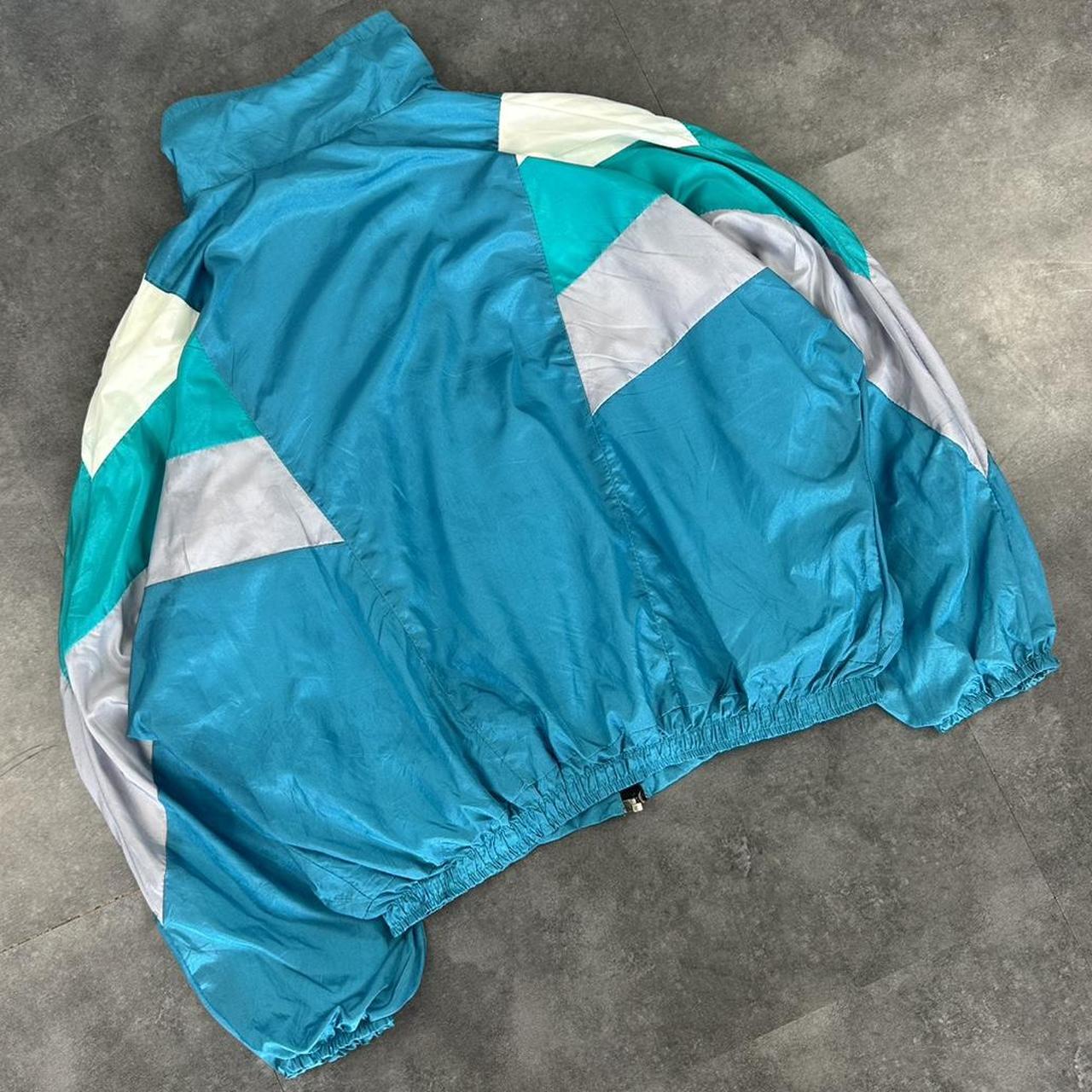 Adidas Vintage 90s button up waterproof cropped Jacket / windbreaker