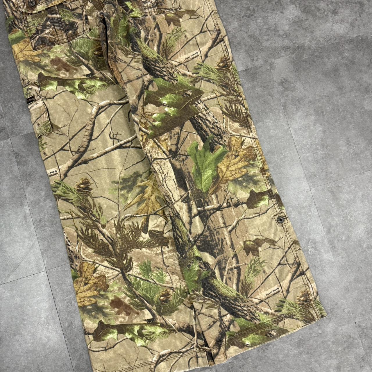 Realtree camo Mossy oak 2000s dungaree workwear cargo trousers