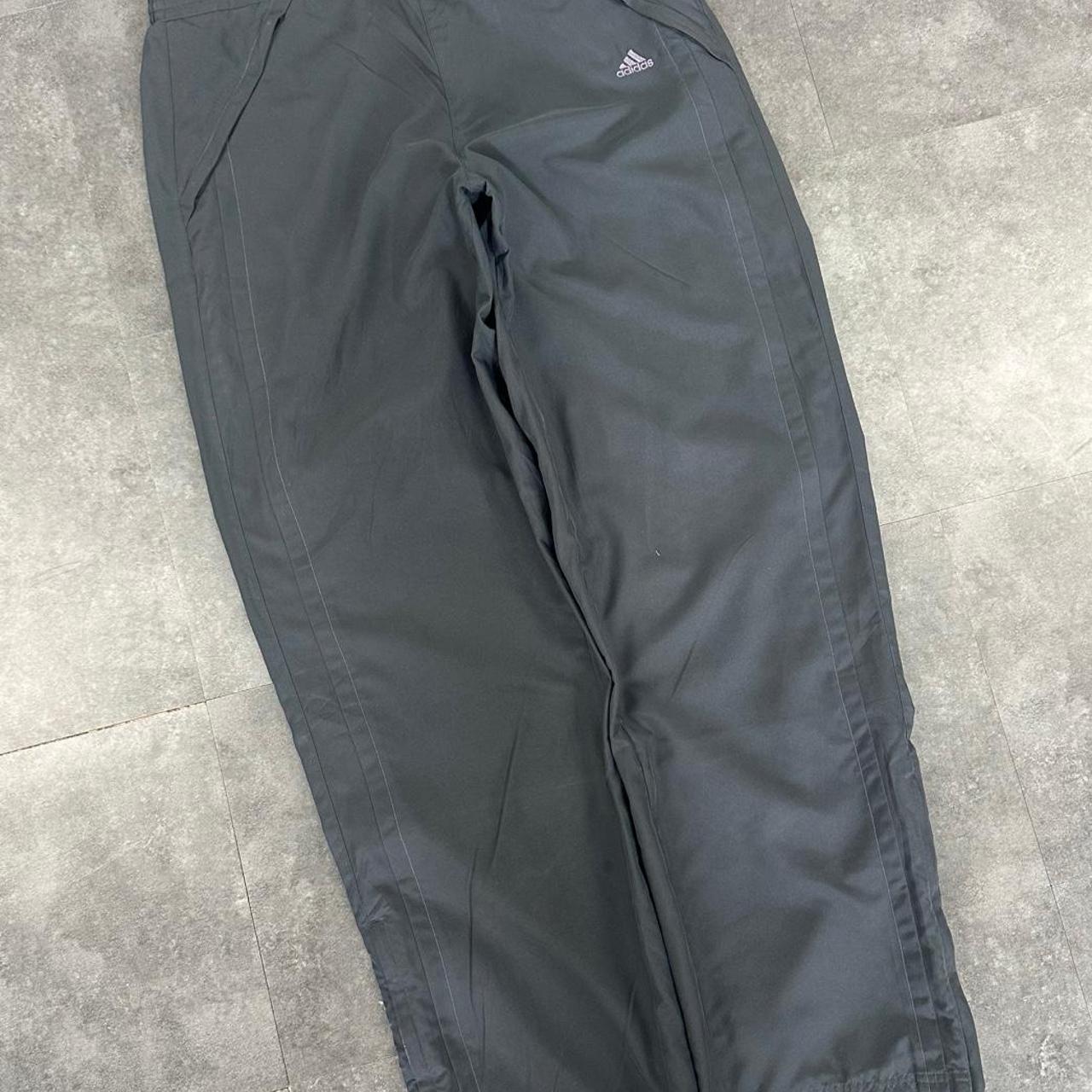 Adidas 2000s track vintage sports pants