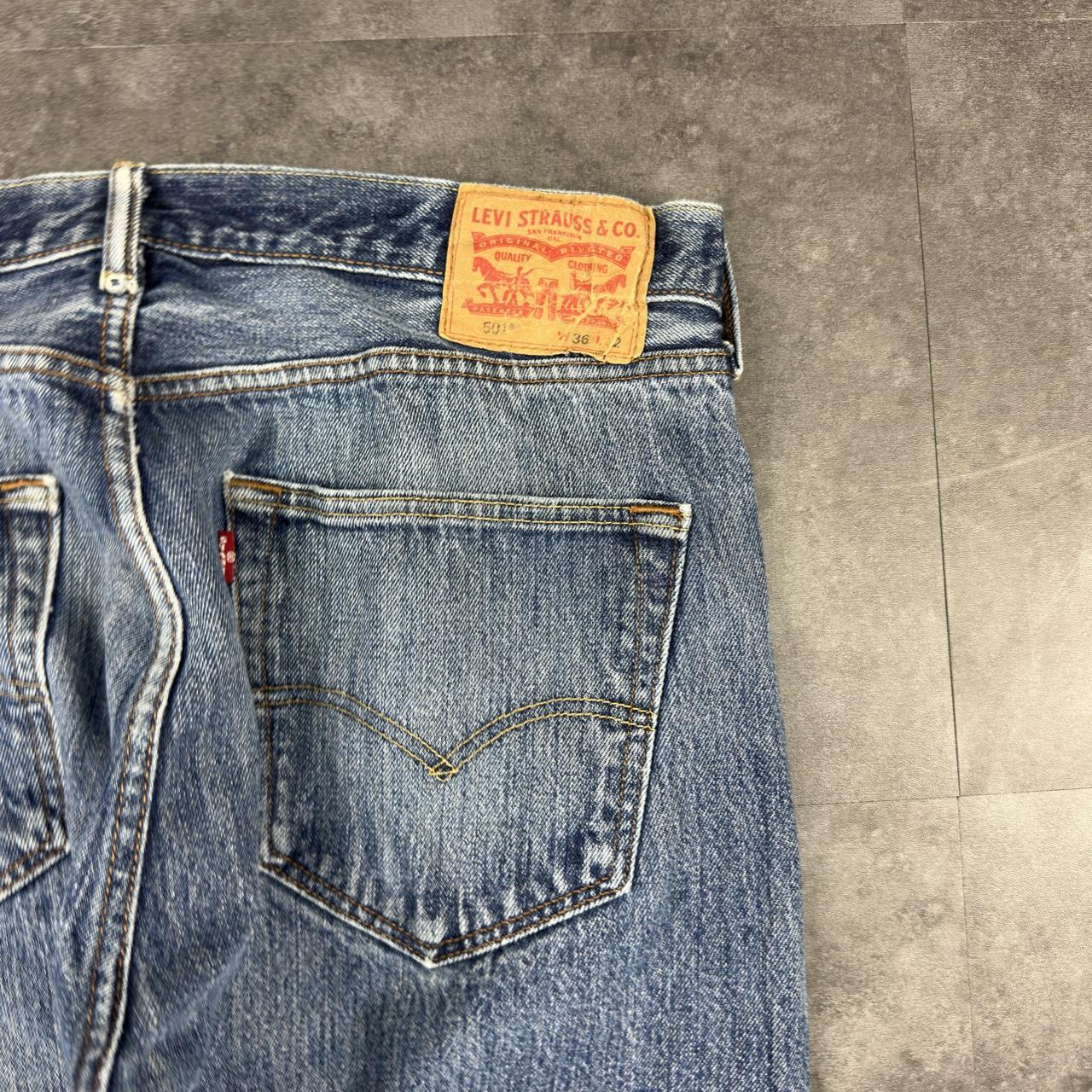 Levi’s 501 straight relaxed fit baggy jeans