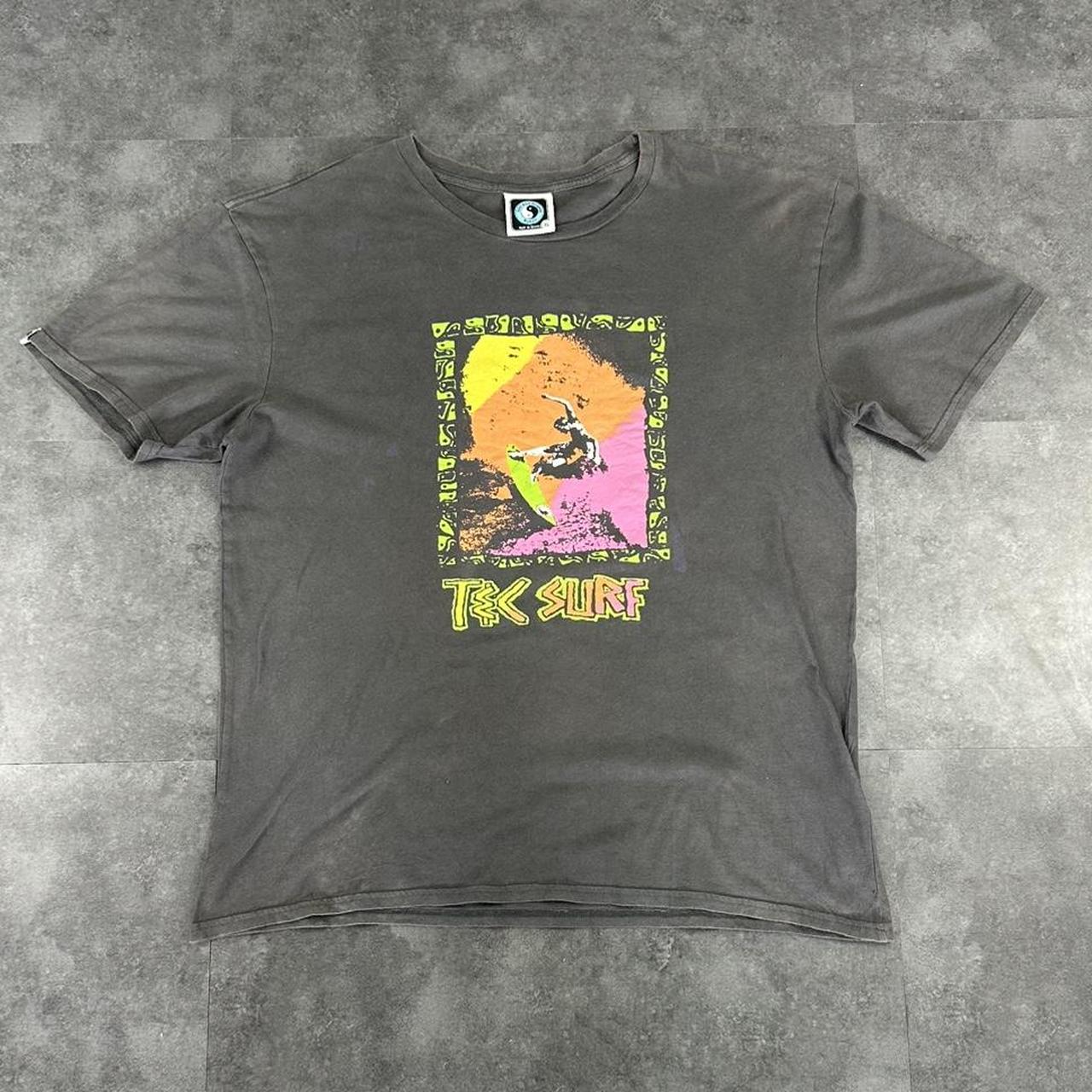 T&C Surf Designs 2000s Logo Print Ying Yang Surf graphic logo T shirt