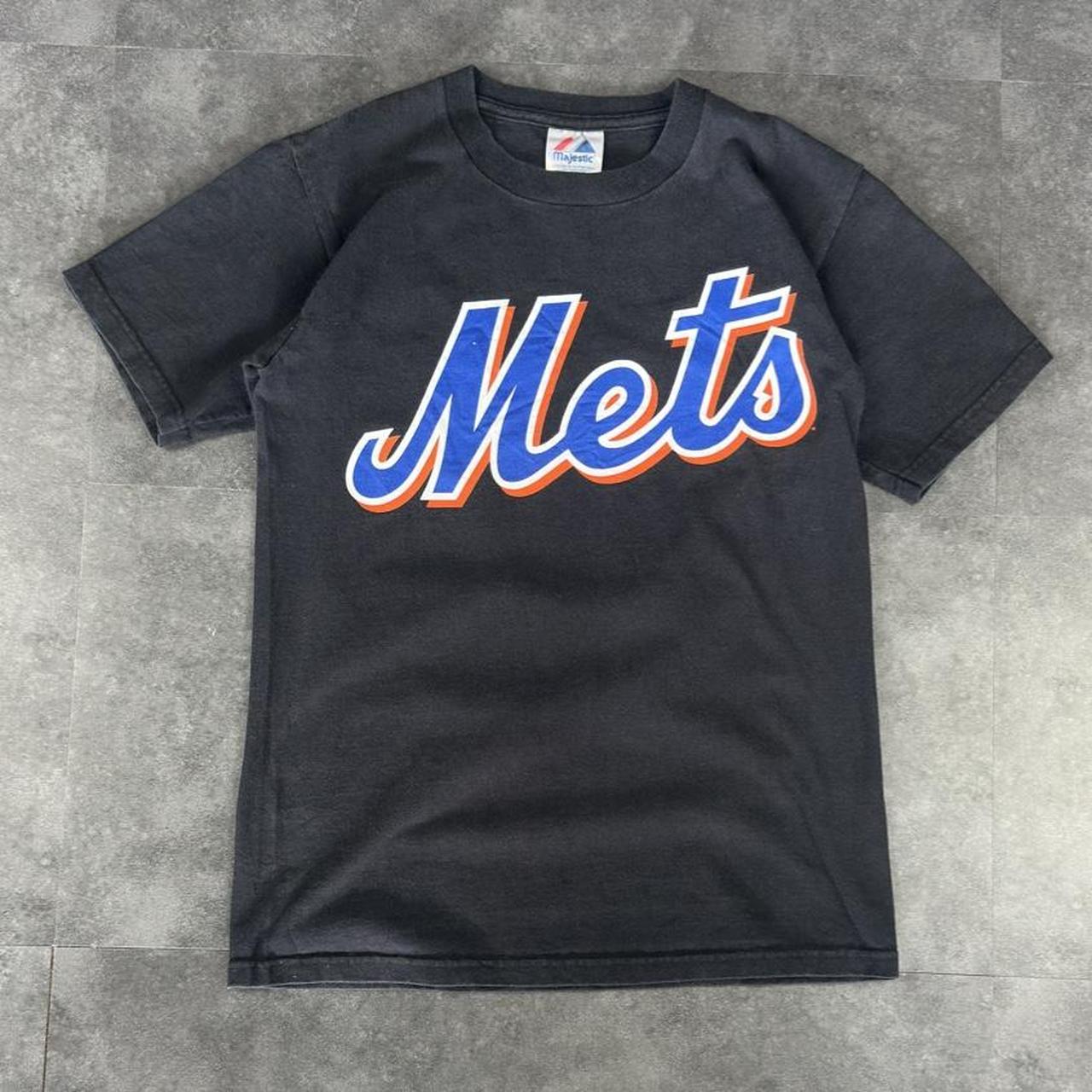 Majestic T 2000s Y2K logo Mets Team print design
