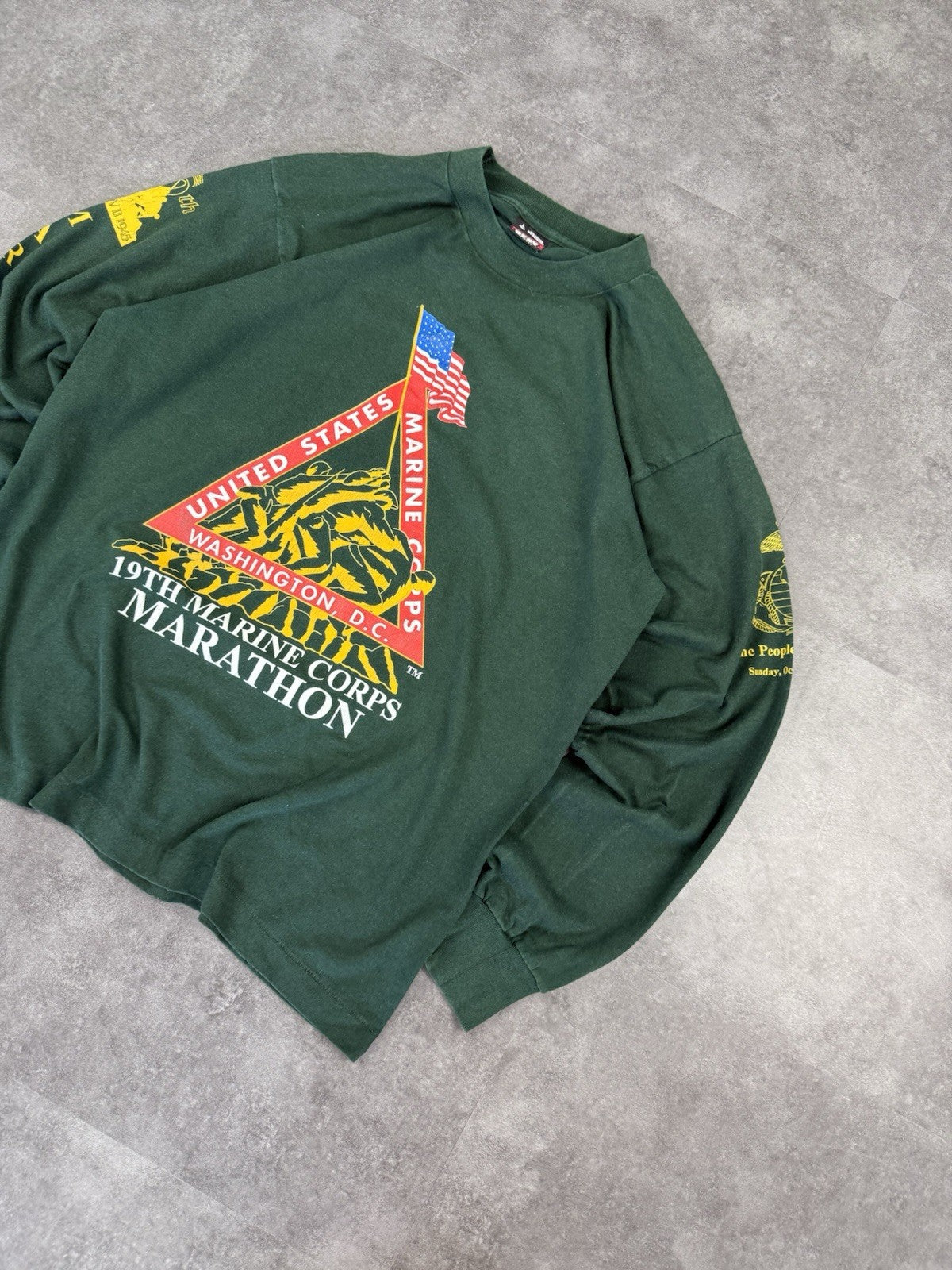 Single Stitch BEST Fruit of the Loom Marine Corp Vintage 90s USA Made T-Shirts