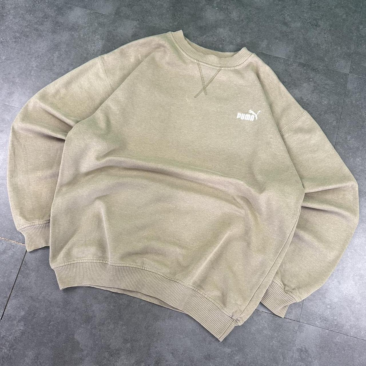 Puma 2000s vintage sportwear big Logo classic embroidered sweatshirt