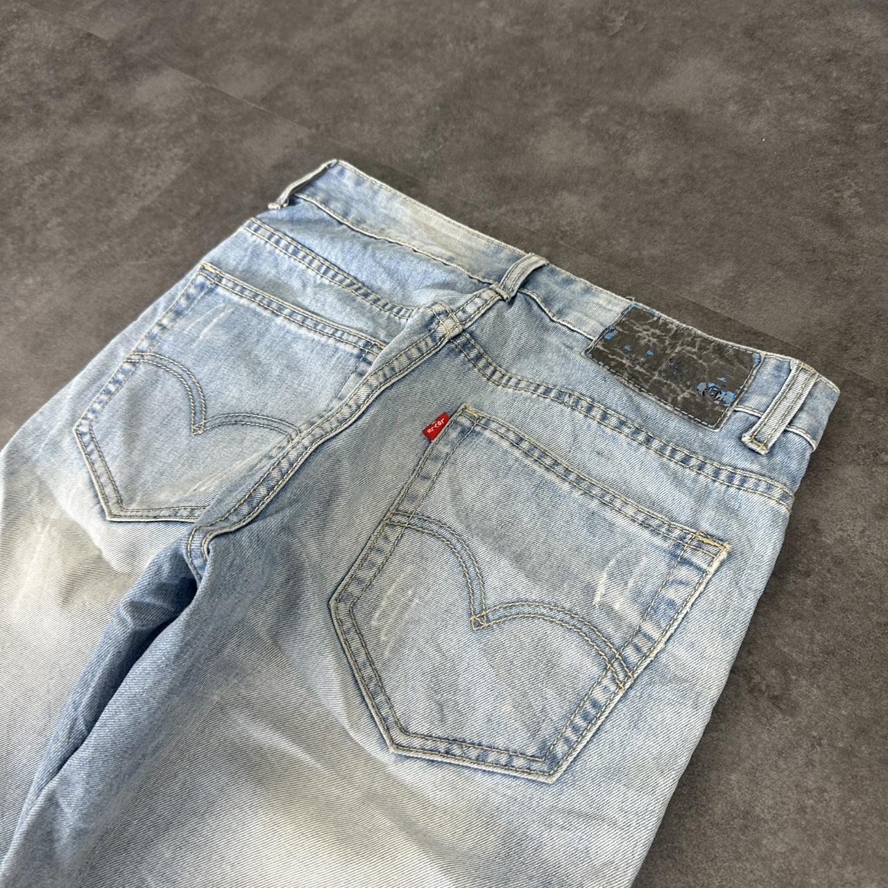 Levi’s 2000s Vintage Baggy HipHop Y2k embroidered Jorts