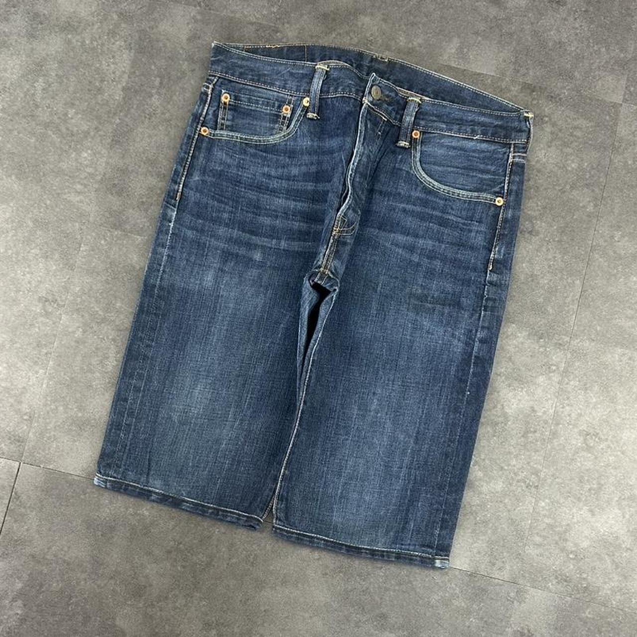 Levi’s 501 2000s dungaree workwear comfort fit denim shorts jorts