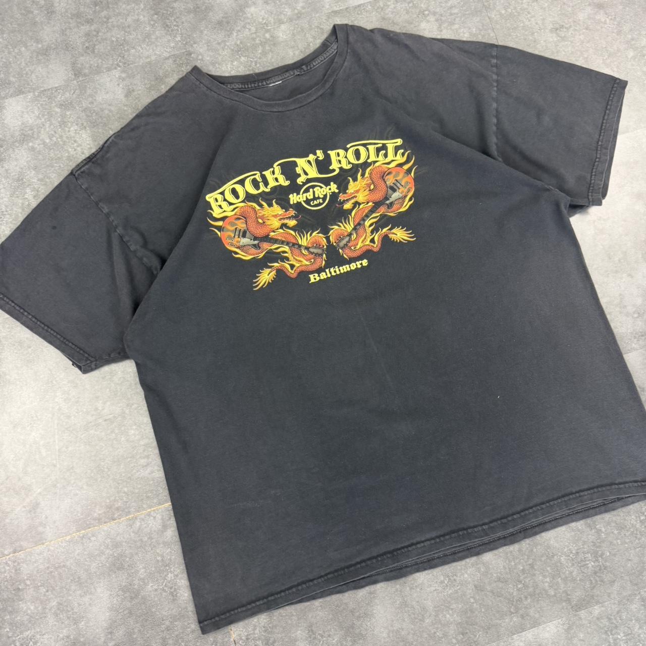 Hard Rock Cafe 2000s Baltimore dragon Y2K logo print graphic T shirt