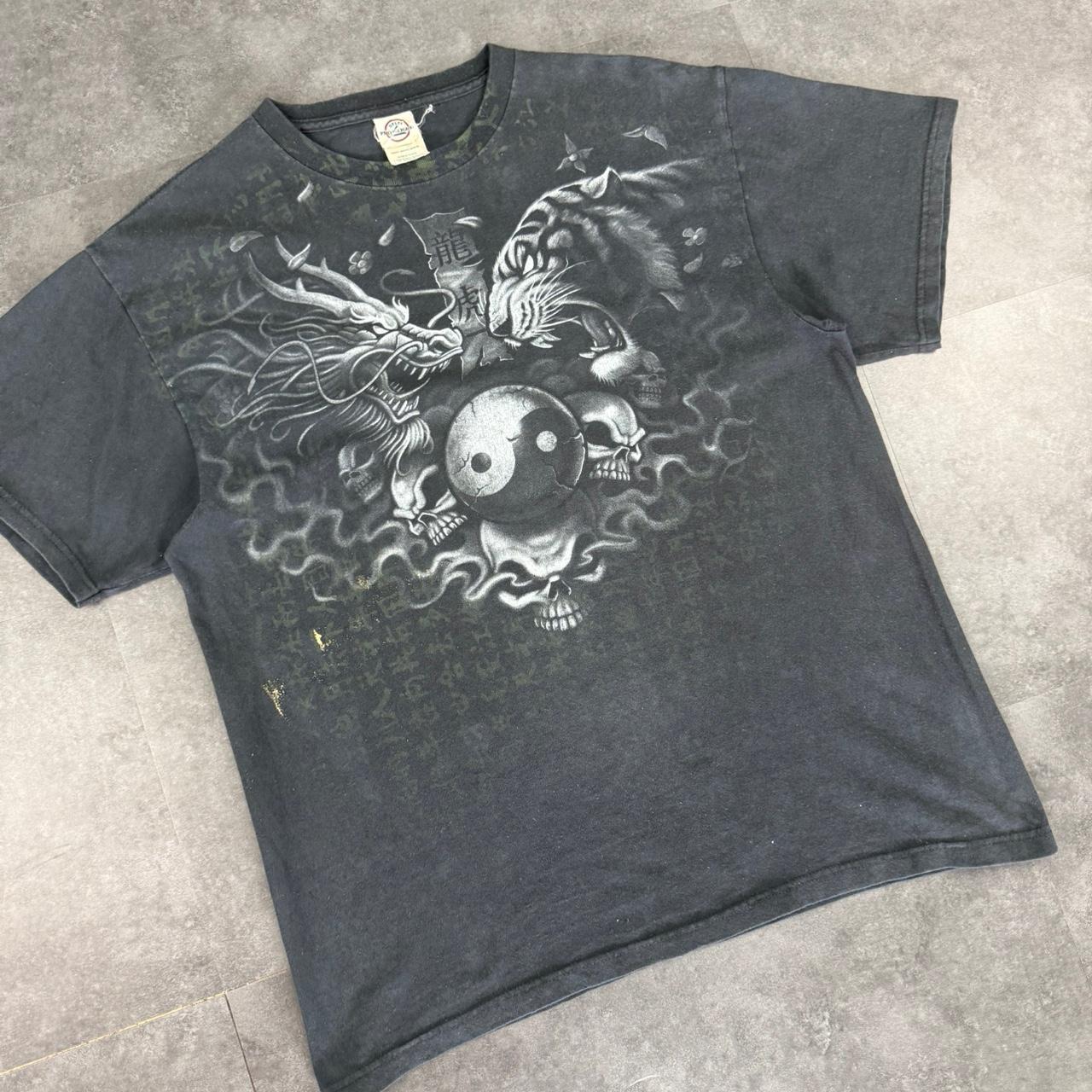 Dragon Tiger Tribal 2000s skater Grunge Print graphic T shirt