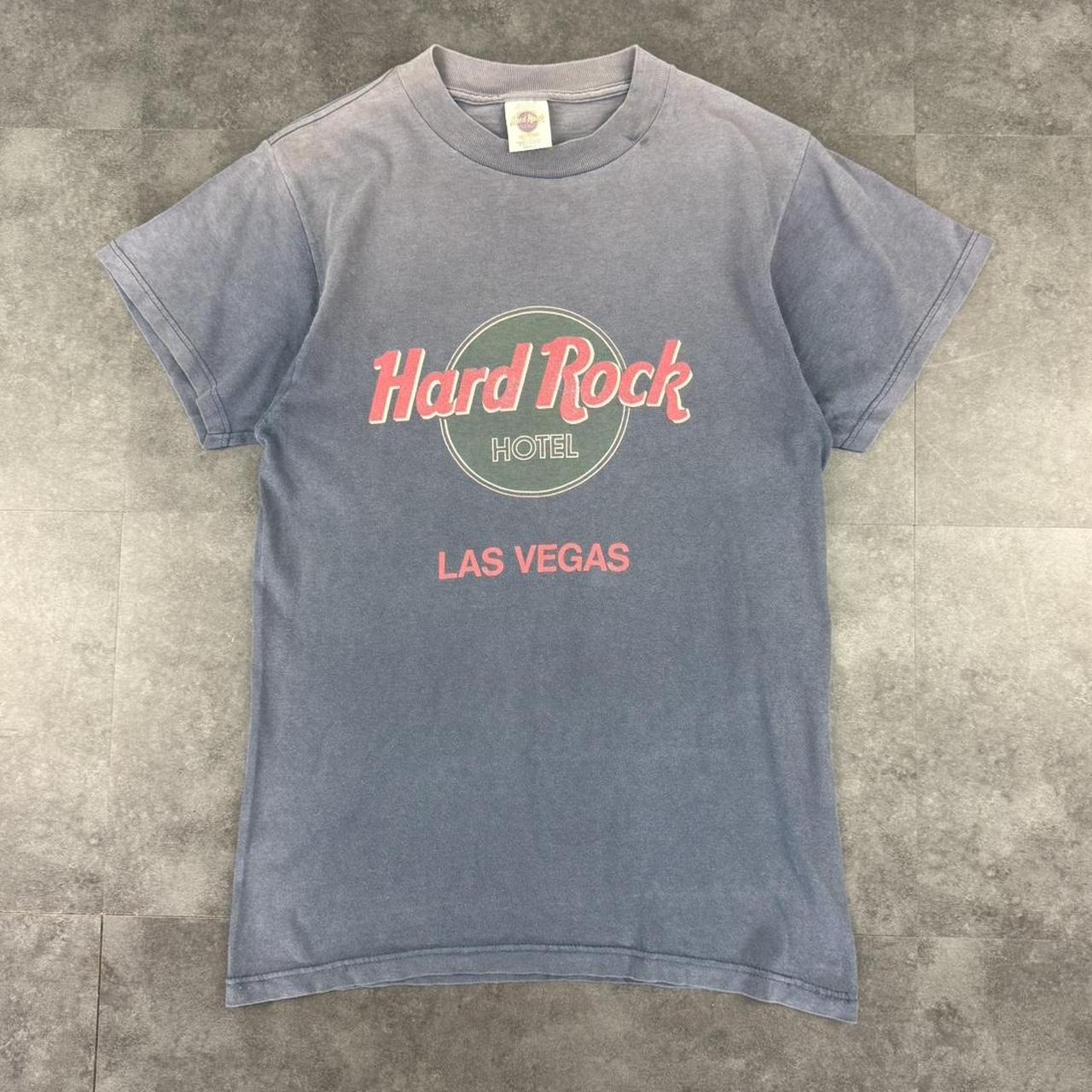 Hard Rock Cafe Las Vegas 2000s faded Logo design graphic T shirt