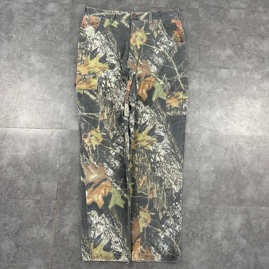Realtree camo Mossy oak foliage 2000s dungaree workwear cargo trousers