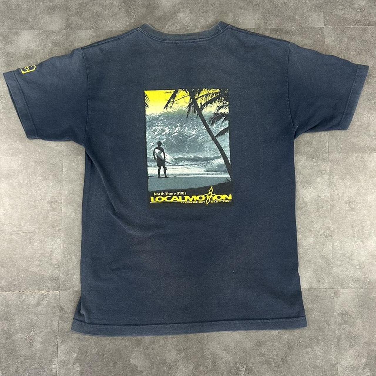 Local Motion 2000s Surfer Print graphic T shirt