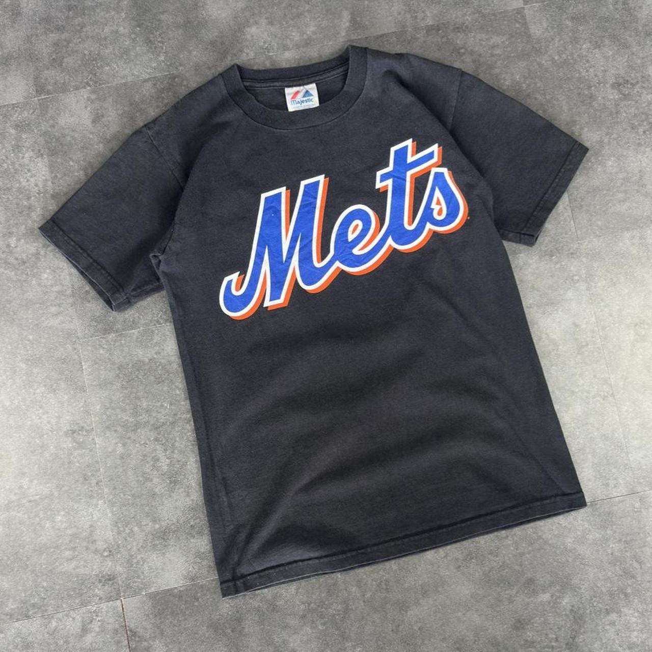 Majestic T 2000s Y2K logo Mets Team print design