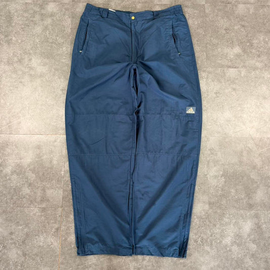 Adidas 2000s baggy vintage sportswear track pants