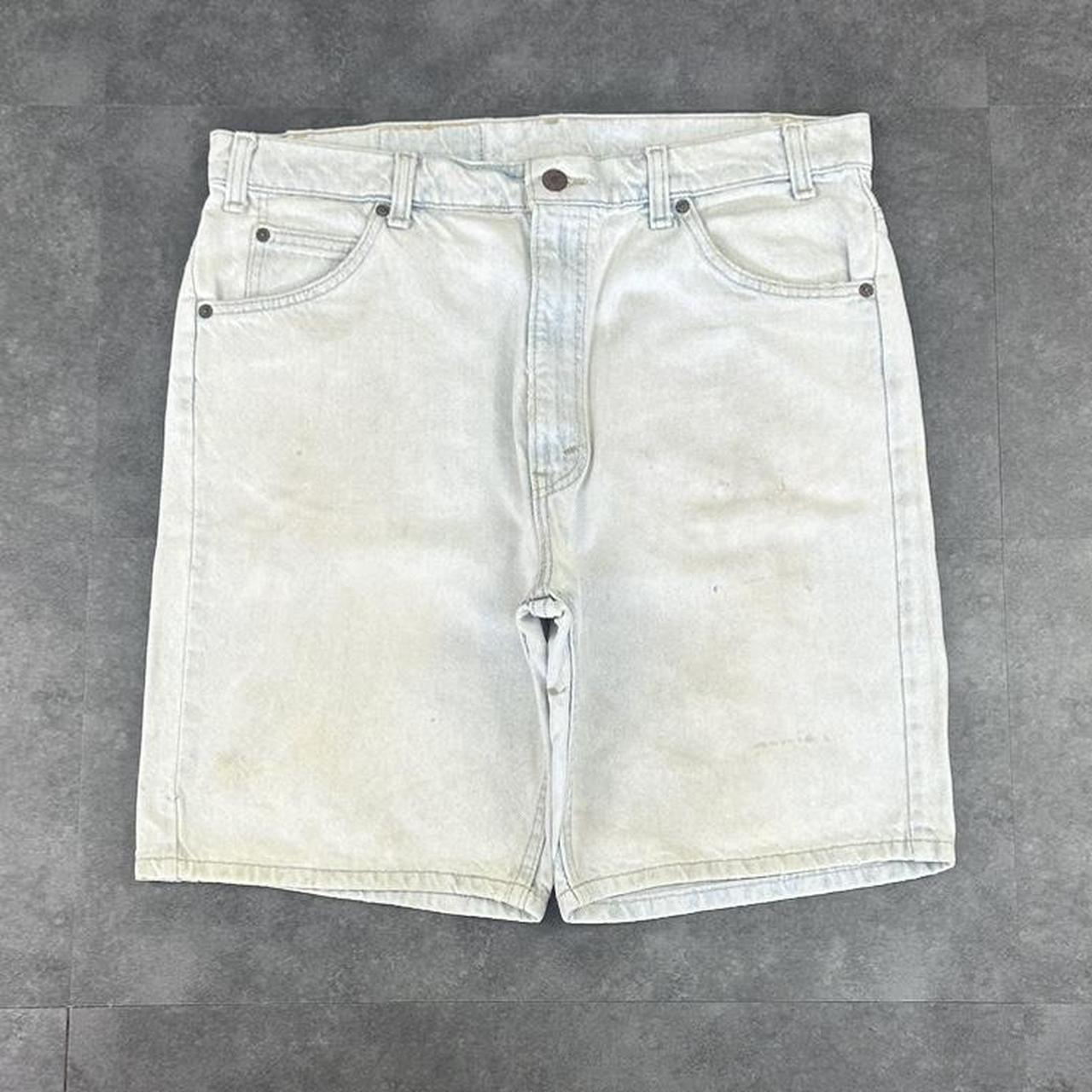 Levi’s 505 2000s dungaree workwear comfort fit denim shorts jorts