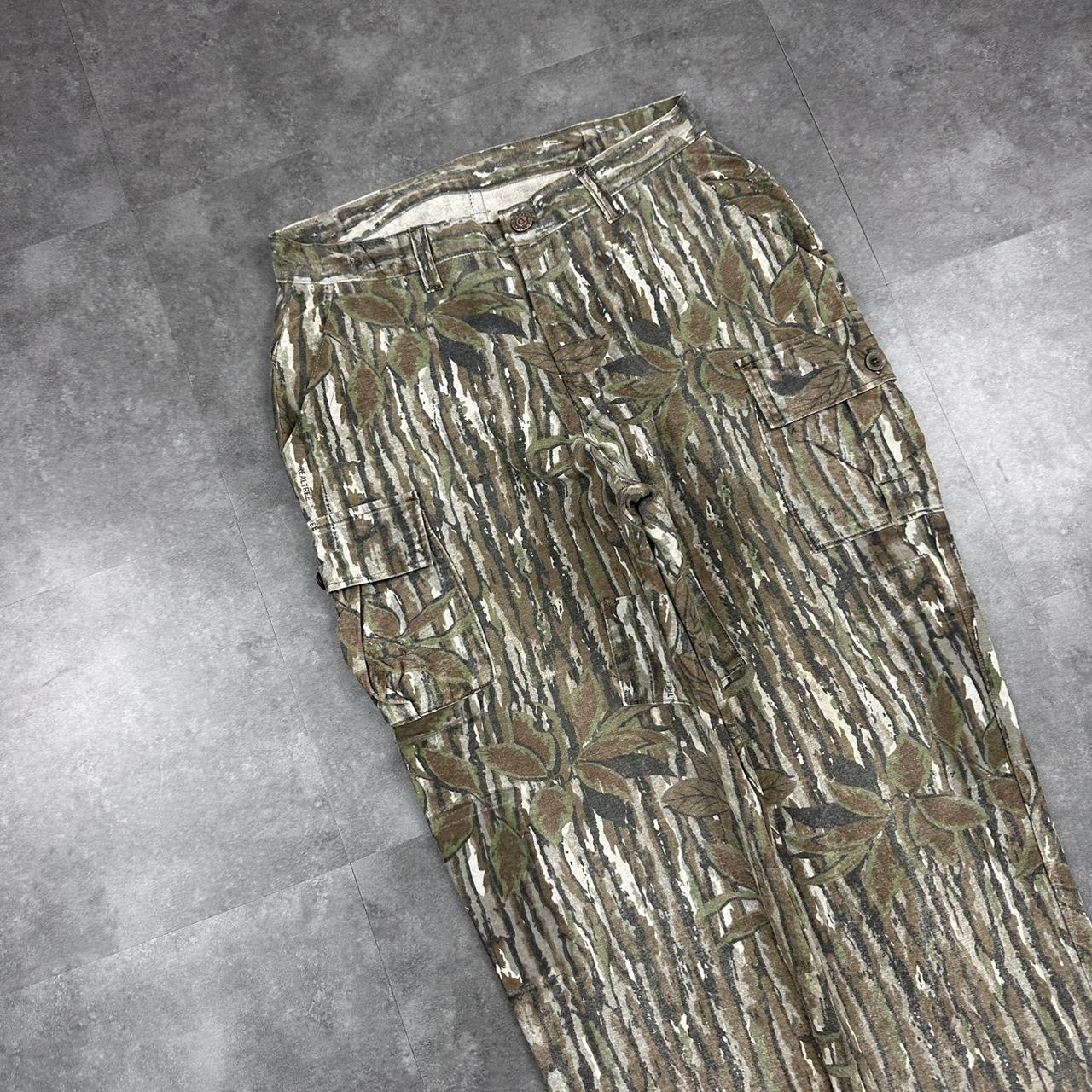 Realtree camo Mossy oak 2000s dungaree workwear cargo trousers