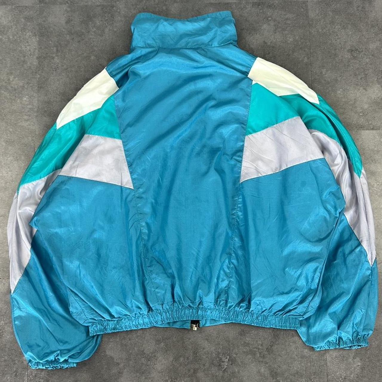 Adidas Vintage 90s button up waterproof cropped Jacket / windbreaker