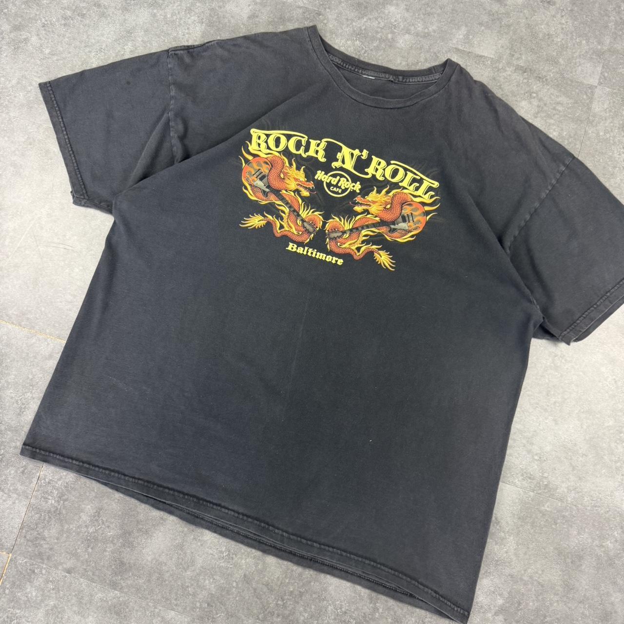 Hard Rock Cafe 2000s Baltimore dragon Y2K logo print graphic T shirt
