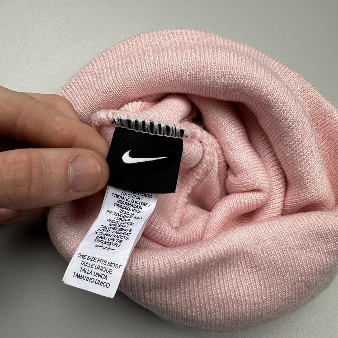 Nike 2000s vintage Surfwear Skater embroidered logo beanie hat