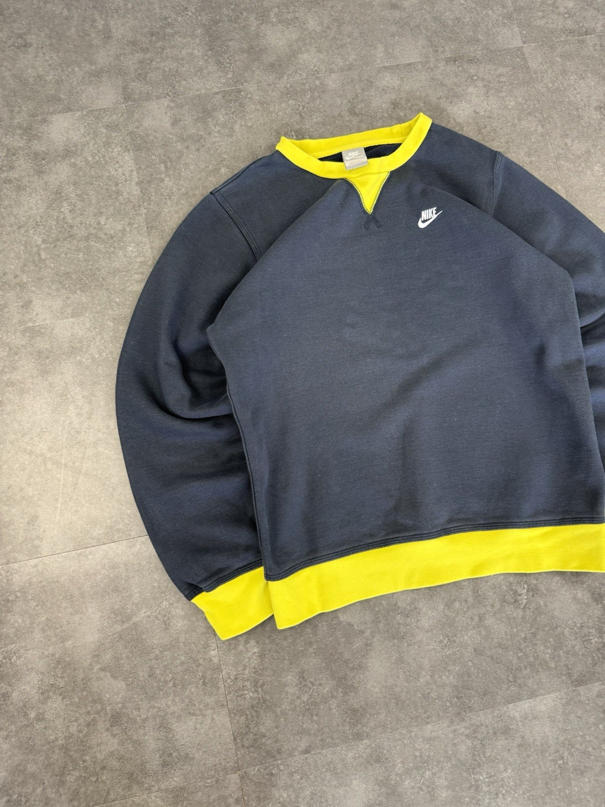Vintage 2000s Nike Tick Sweatshirt Navy Blue & Yellow Pullover Retro Y2k Size S