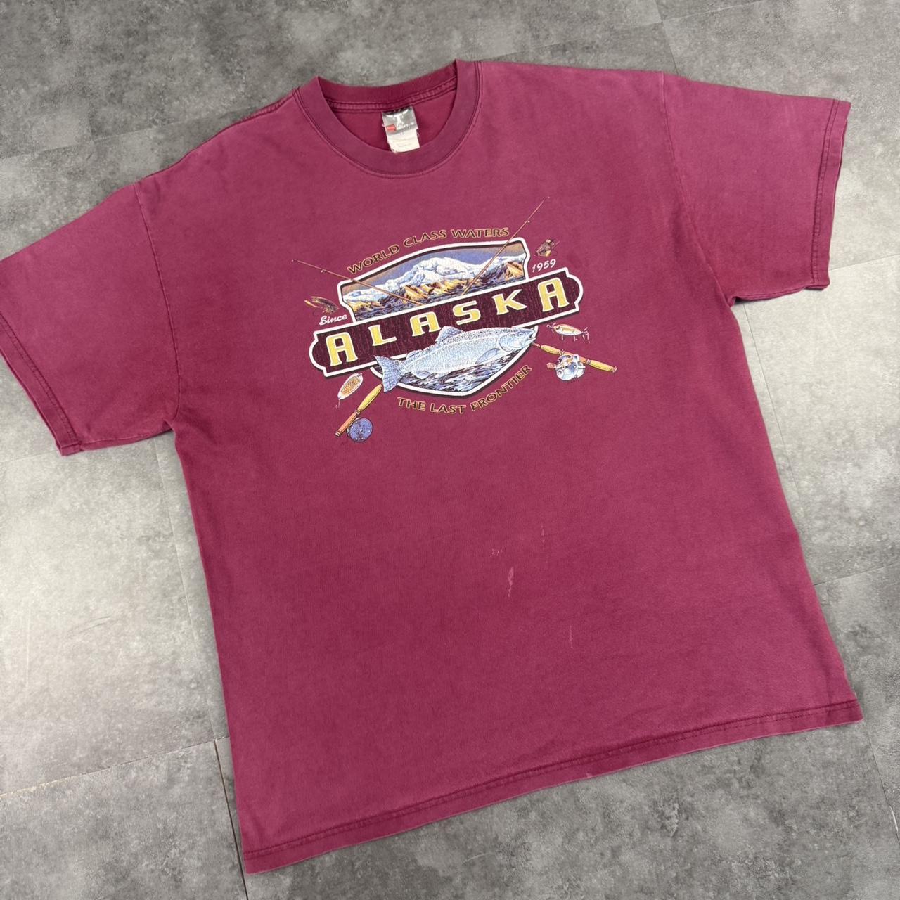 Hanes Beefy Alaska 2000s fishing graphic print T shirt
