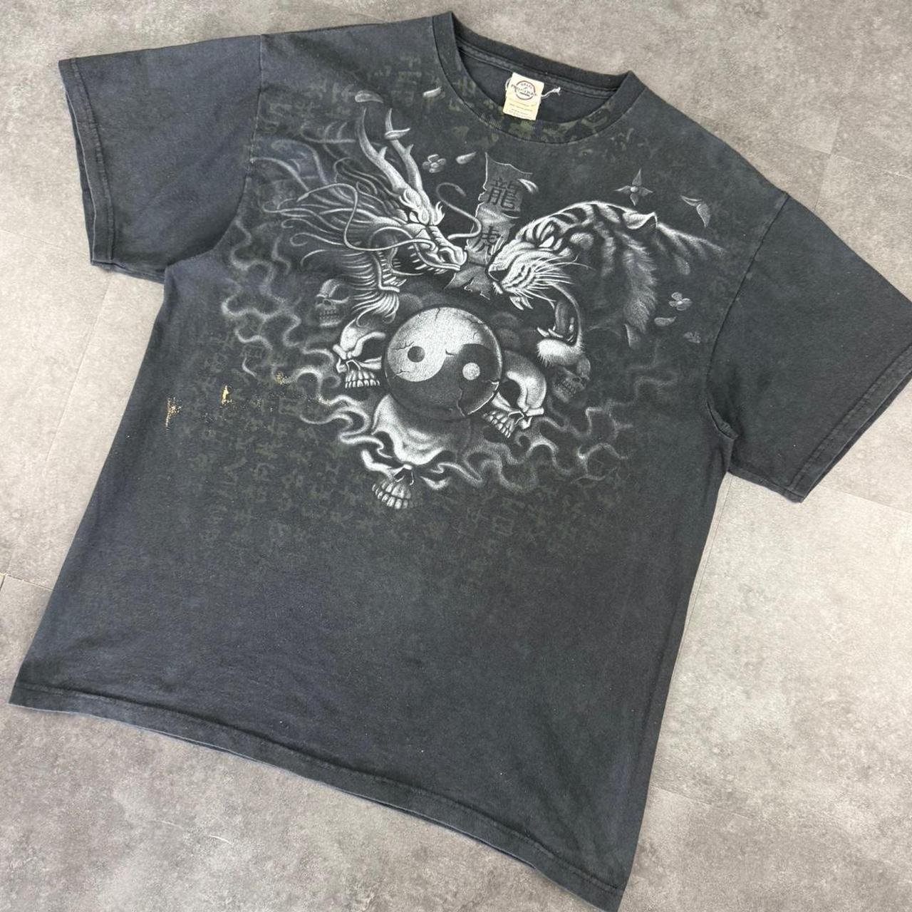 Dragon Tiger Tribal 2000s skater Grunge Print graphic T shirt