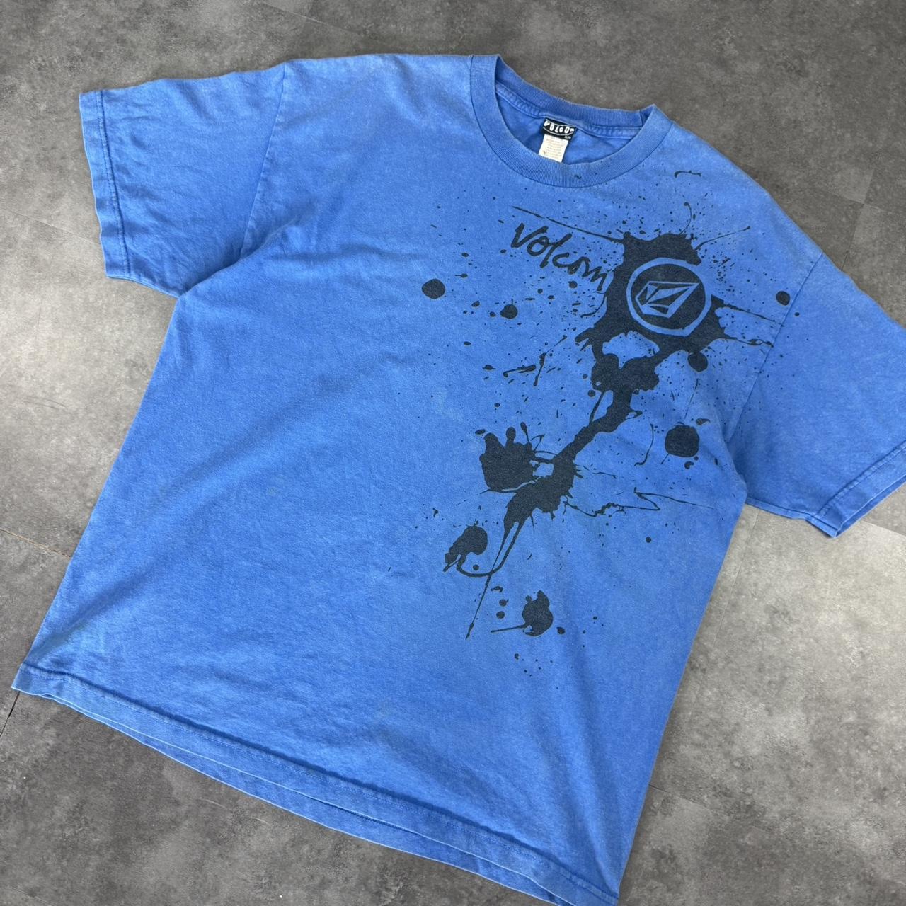 Volcom graffiti style 2000s Surfwear Logo design graphic T shirt