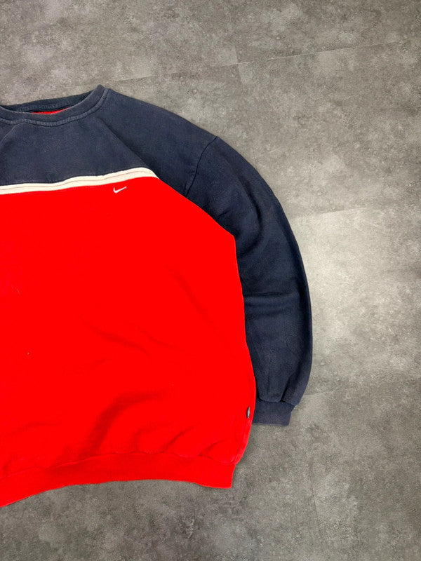 Nike Vintage 90s Sweatshirt Red/Navy Embroidered y2k style Mini Logo
