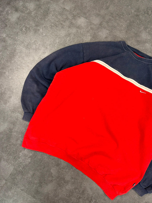 Nike Vintage 90s Sweatshirt Red/Navy Embroidered y2k style Mini Logo