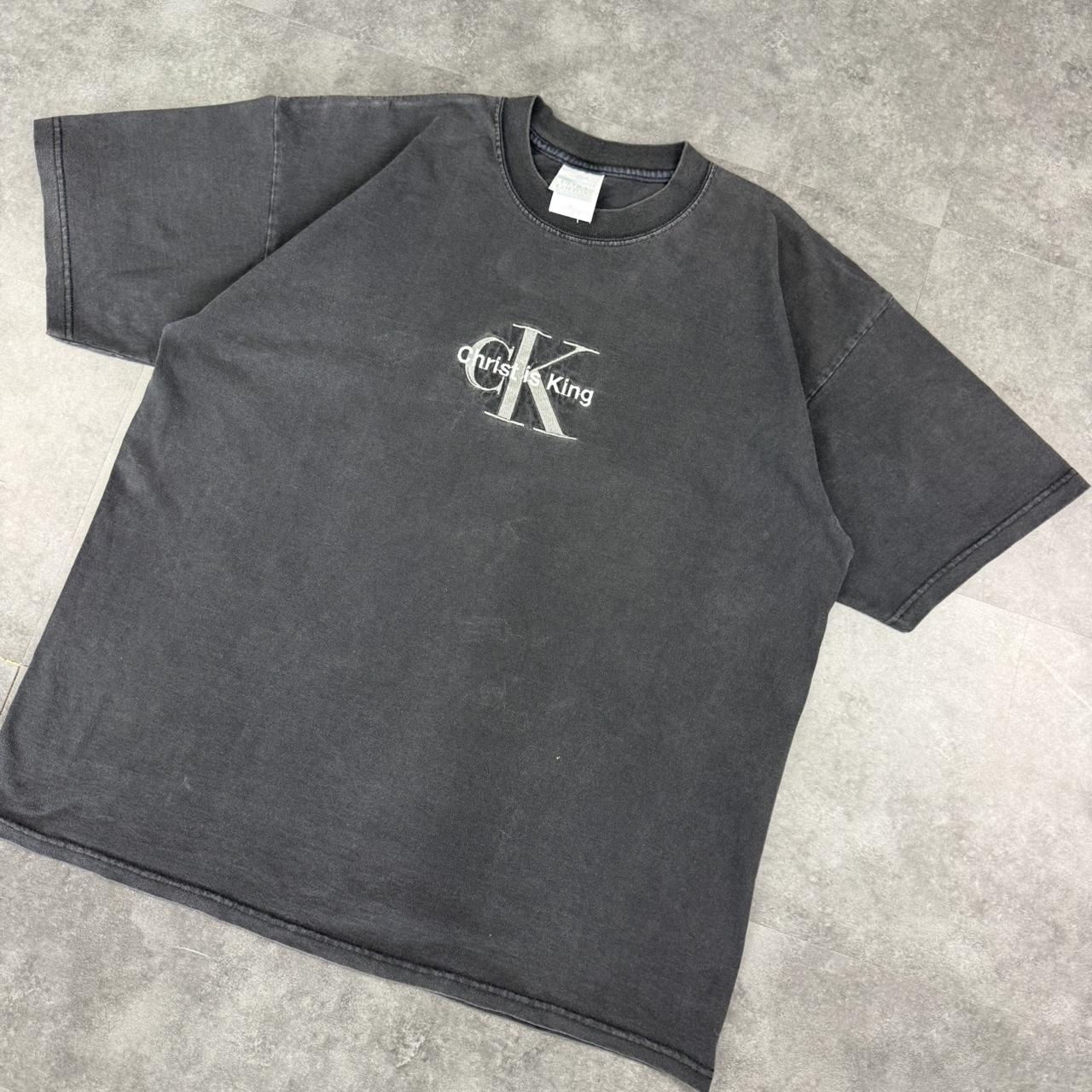 Gildan 90s Y2K CK Christ is king embroidered graphic logo shirt