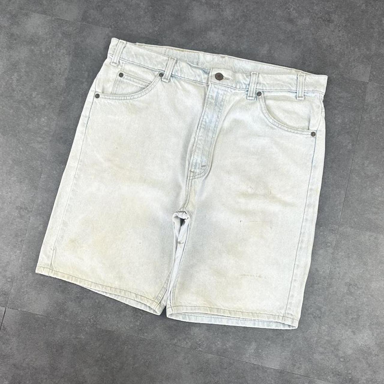 Levi’s 505 2000s dungaree workwear comfort fit denim shorts jorts