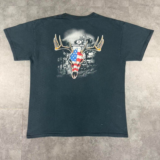 Mossy Oak 2000s USA grunge skull hunter Logo graphic T shirt