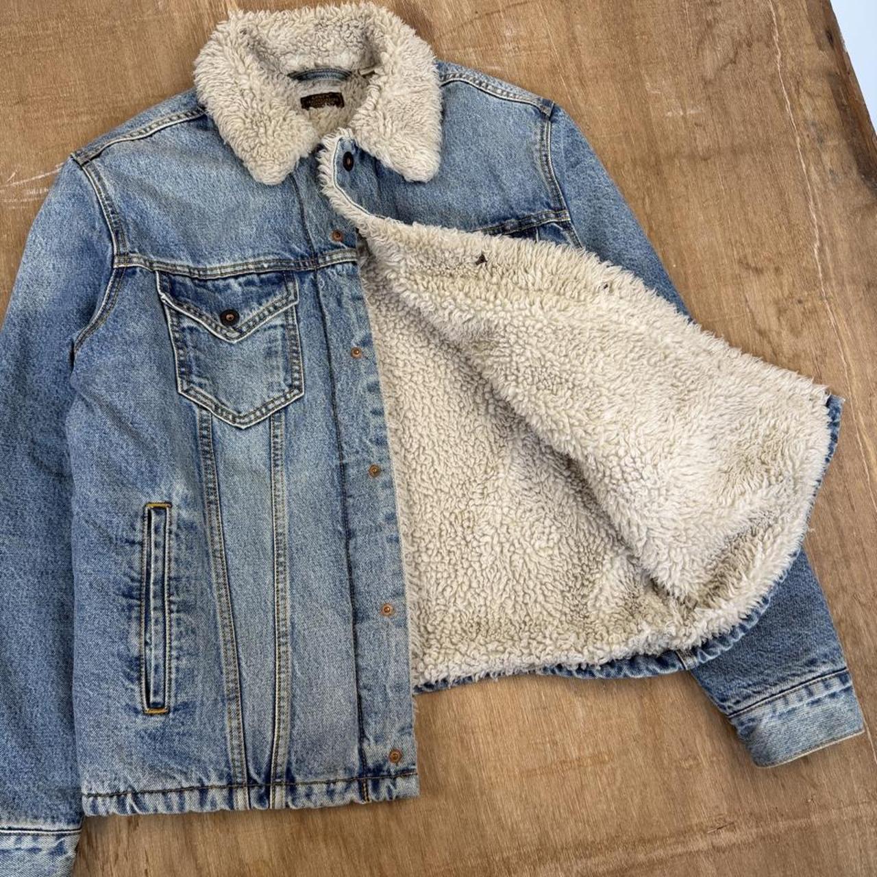 Levi’s Jeans Skateboarding Sherpa trucker denim jacket