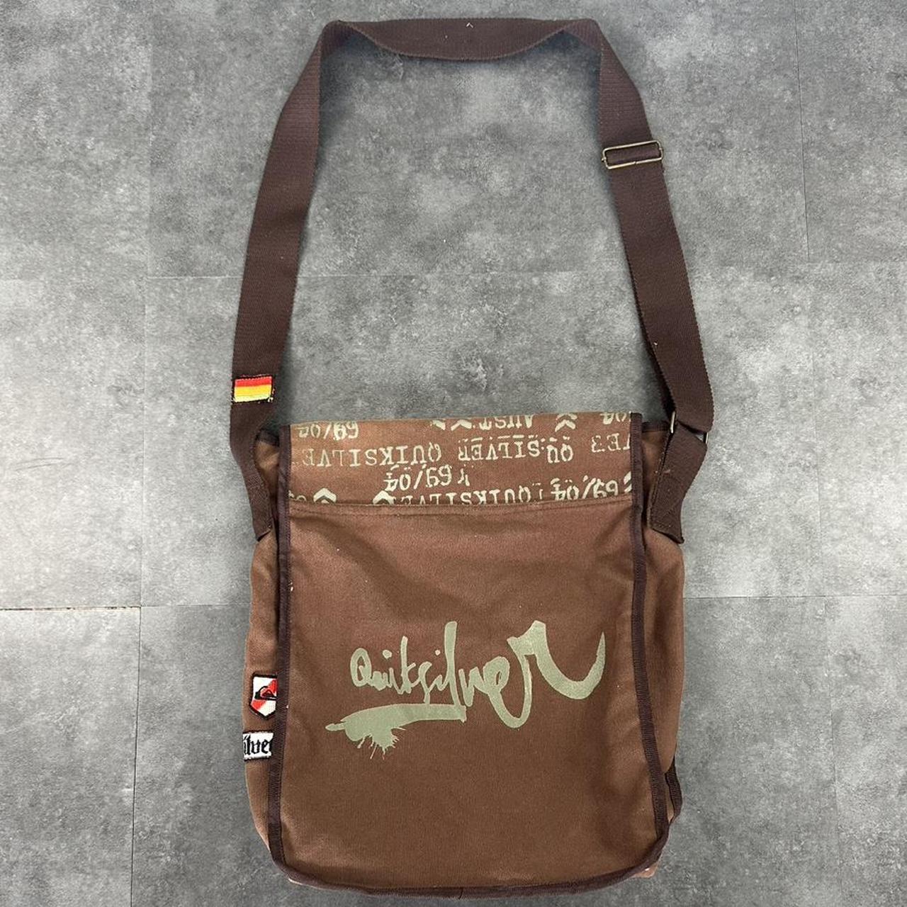 Quiksilver 2000s messenger bag