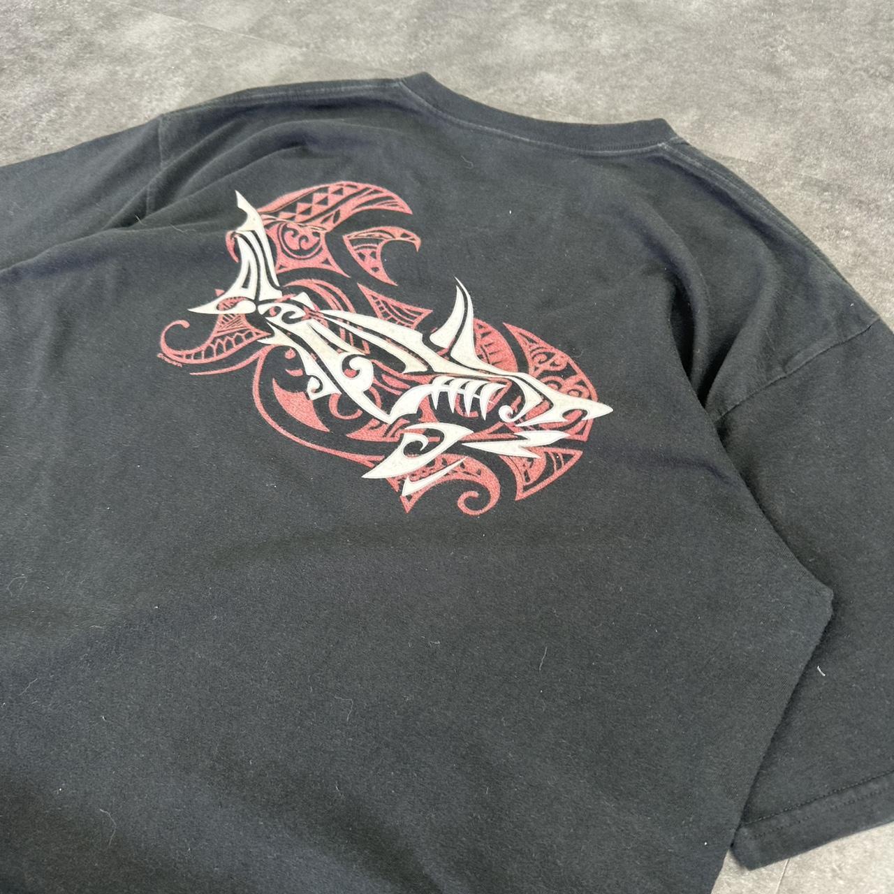 Crazy shirts 2000s Logo Print Tribal Shark graphic logo T shirt