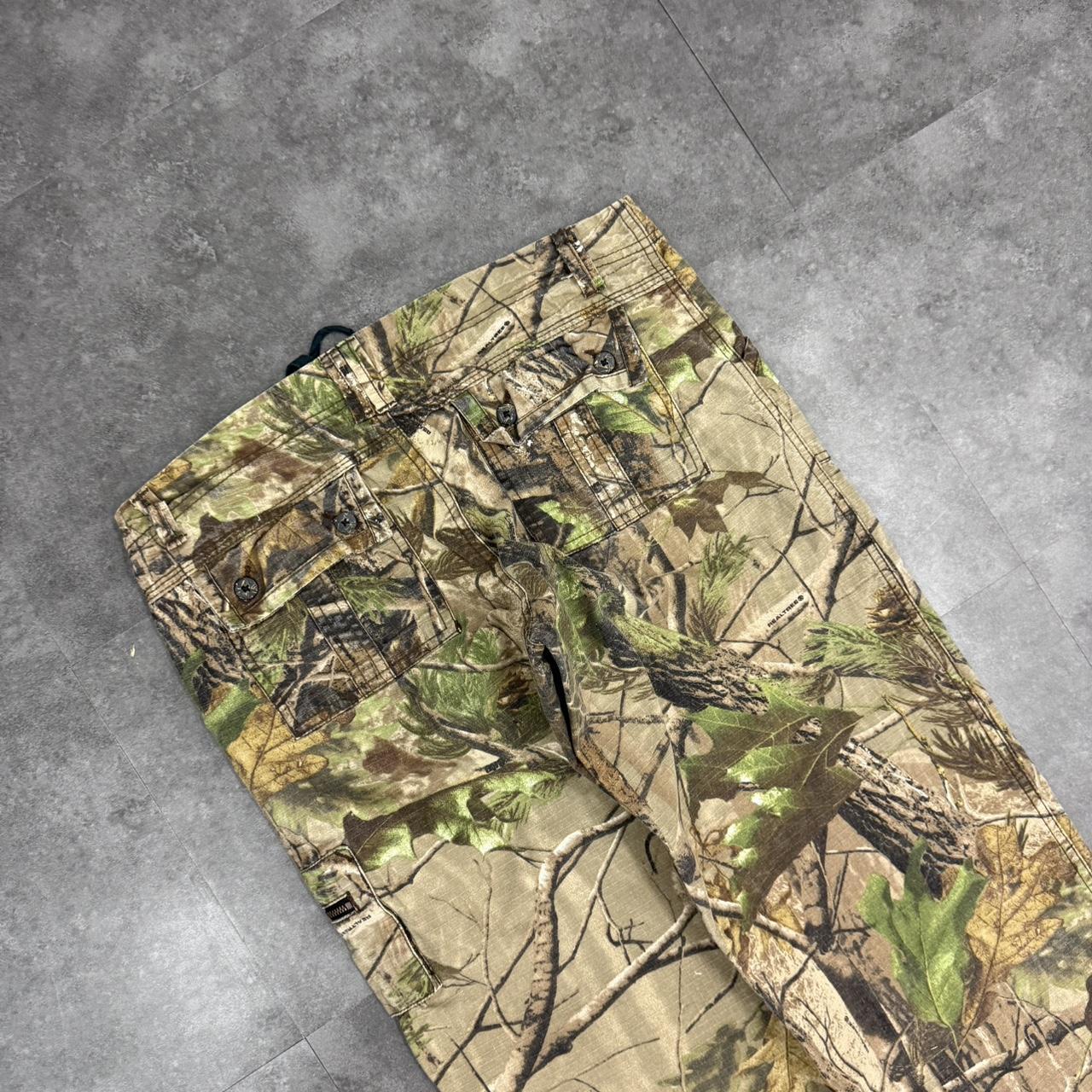 Realtree camo Mossy oak 2000s dungaree workwear cargo trousers