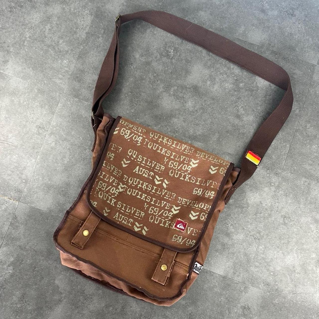 Quiksilver 2000s messenger bag