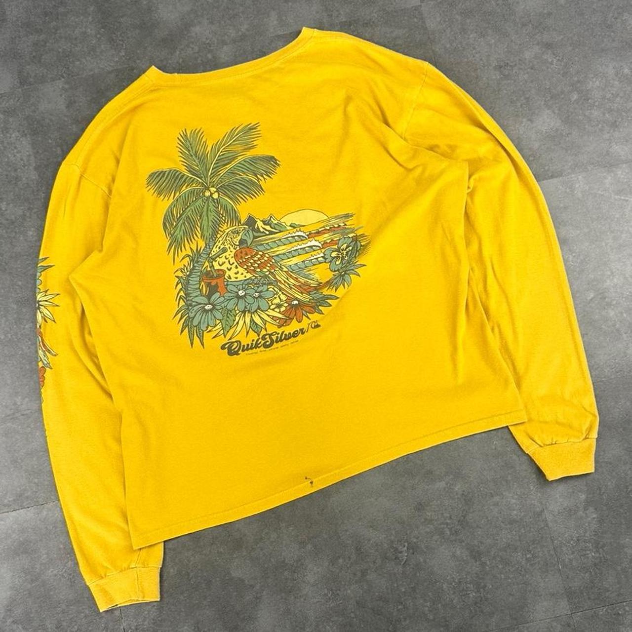 Quiksilver T 2000s Print Hawaii Resprt graphic T shirt