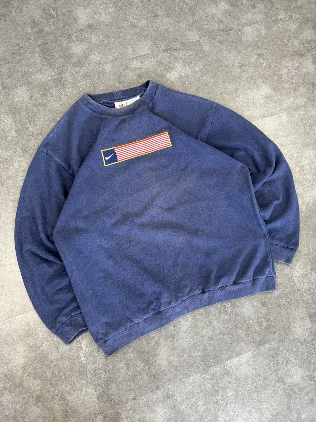 Vintage Nike USA Flag Sweatshirt Men's Medium White Tag Olympics Embroidered 90s