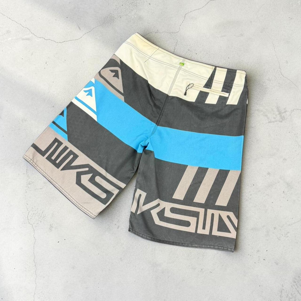 Quiksilver vintage Y2K Surfwear beach swim board shorts