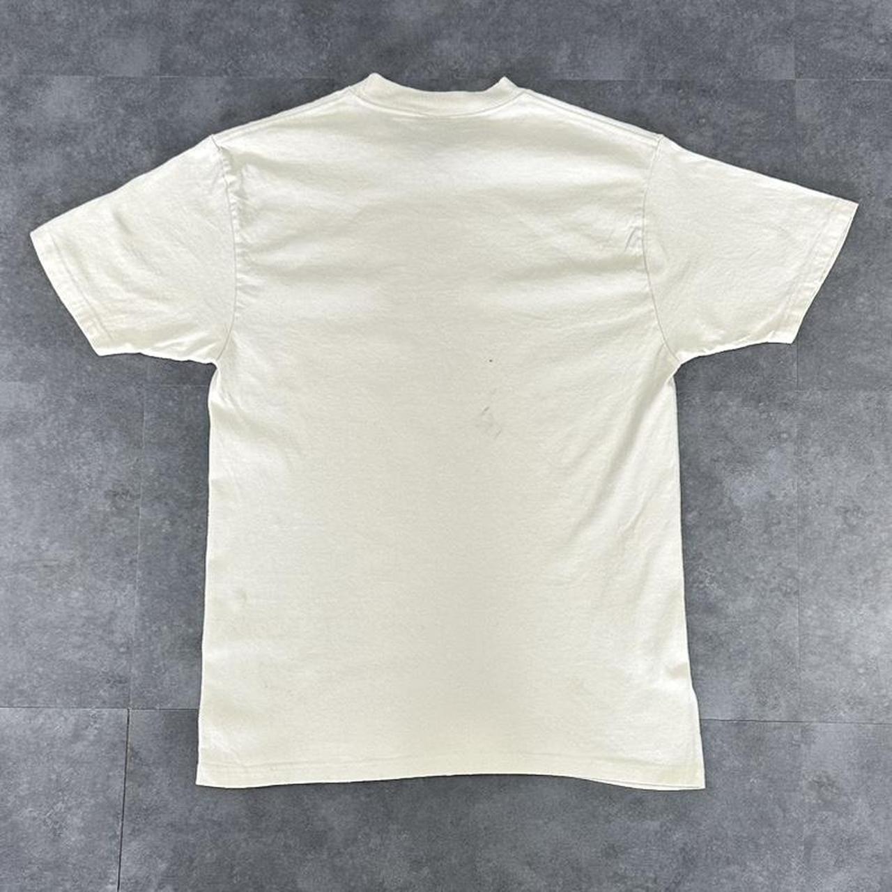 Santa Cruz Skateboarding T 2000s Y2K logo print design