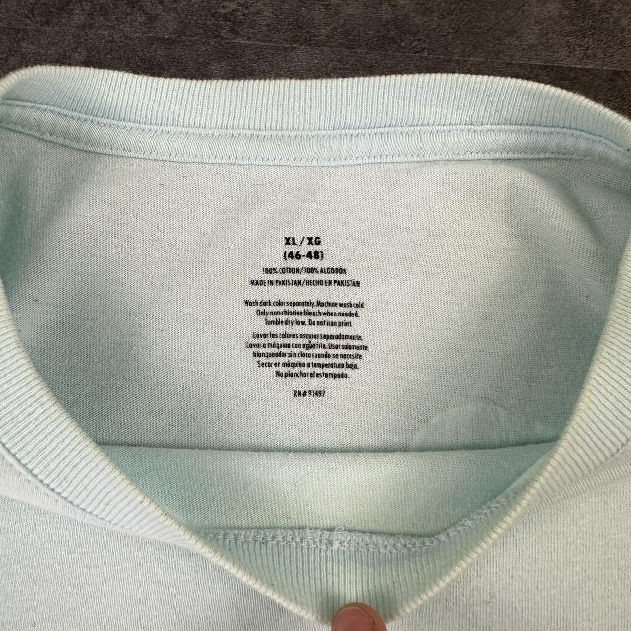 No Worries T 2000s Print Pale blue Beach Club Logo graphic T shirt