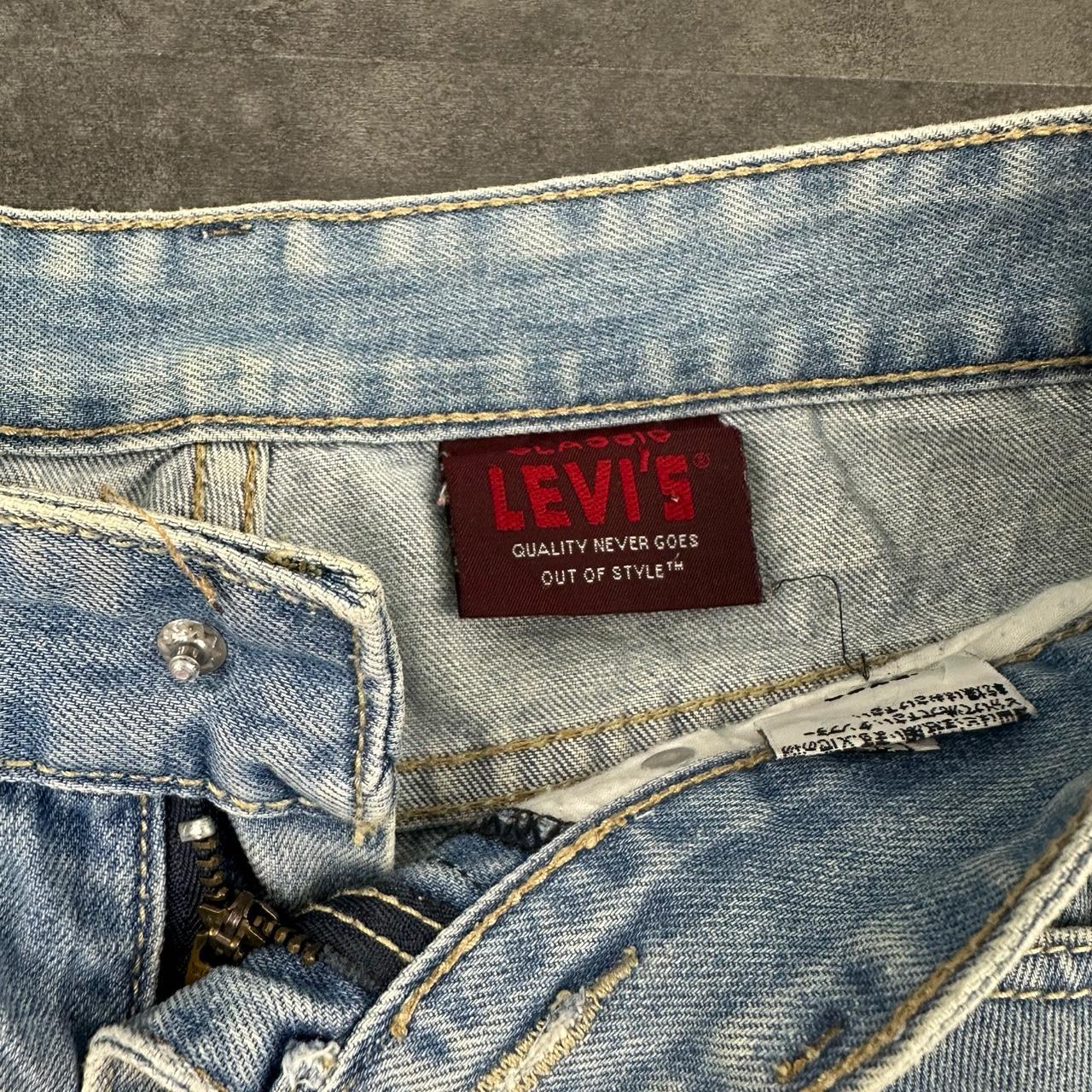 Levi’s 2000s Vintage Baggy HipHop Y2k embroidered Jorts