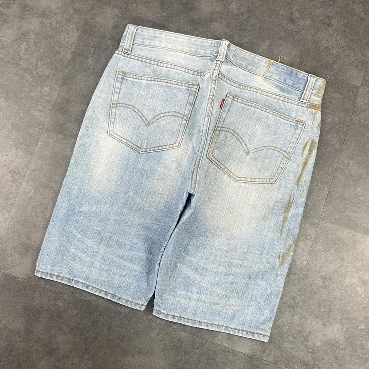 Levi’s 501 2000s dungaree workwear comfort fit denim shorts jorts