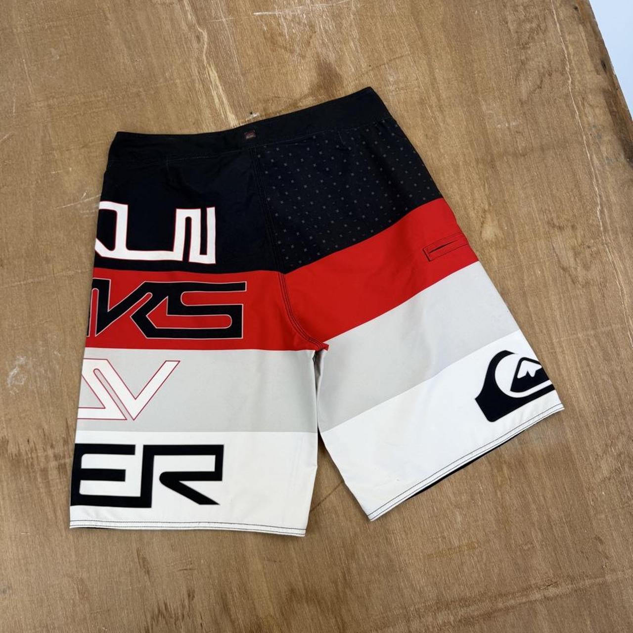 Quiksilver surfwear Y2K swim shorts