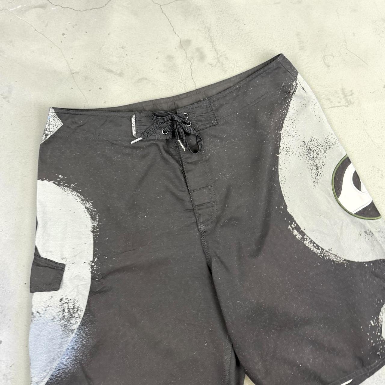 Quiksilver surfer vintage Y2K Surfwear beach swim board shorts