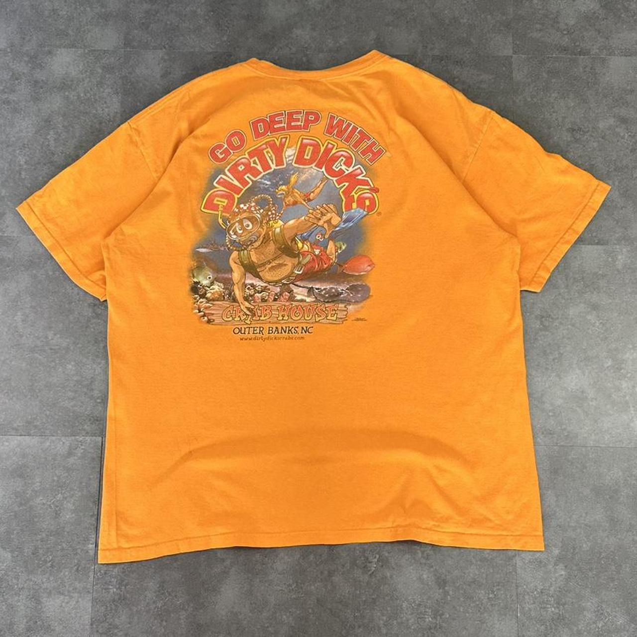 Anvil T 2000s Y2K logo print Dirty Dicks crab house logo