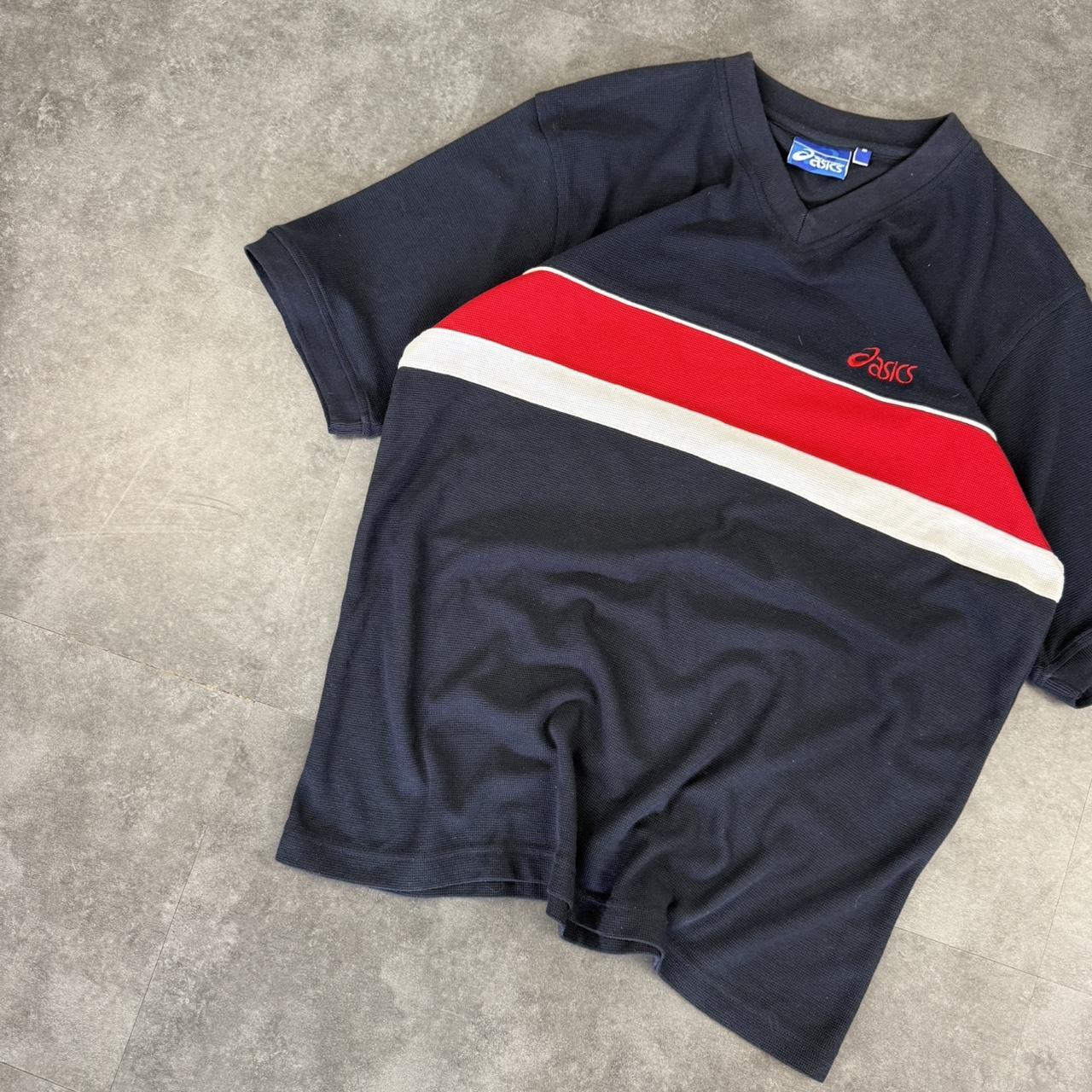Asics 2000s vintage 90s Y2K V neck sportswear T-Shirt